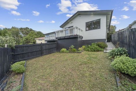 Photo of property in 2/72 Alabaster Drive, Papatoetoe, Auckland, 2025