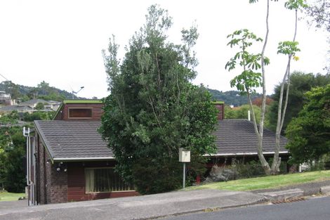 Photo of property in 5 Derwent Crescent, Titirangi, Auckland, 0604