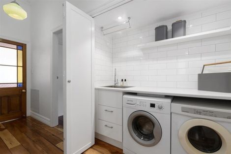 Photo of property in 1/86 Birkenhead Avenue, Birkenhead, Auckland, 0626