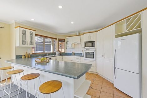 Photo of property in 48 Glasnevin Drive, Casebrook, Christchurch, 8051