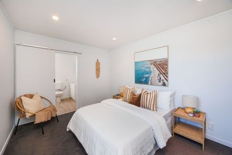 Photo of property in 9a Shortt Street, Foxton Beach, Foxton, 4815
