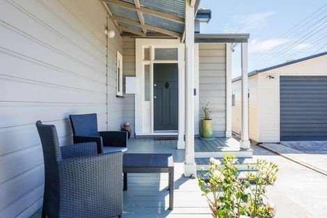 Photo of property in 6 A'court Street, Sanson, 4817