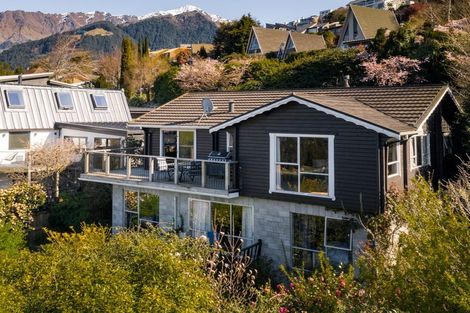 Photo of property in 49 Panorama Terrace, Queenstown, 9300
