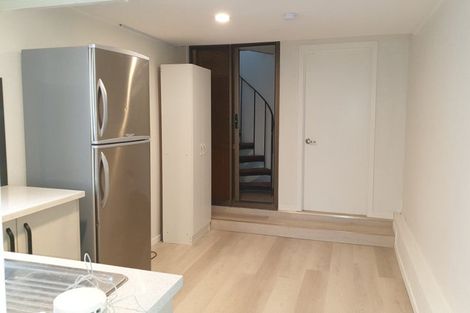 Photo of property in 1/104 Bond Crescent, Forrest Hill, Auckland, 0620