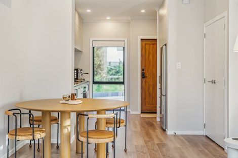 Photo of property in 18 Joseph Bolton Crescent, Wallaceville, Upper Hutt, 5018