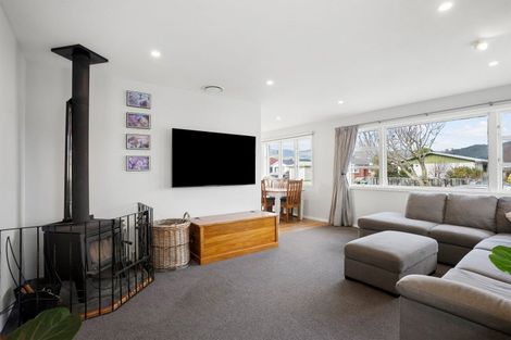 Photo of property in 89 Fraser Crescent, Elderslea, Upper Hutt, 5018