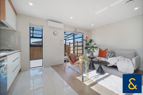 Photo of property in 8 Rorotu Avenue, Karaka, Papakura, 2113