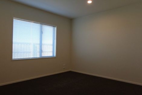 Photo of property in 11 Faringdon Boulevard, Rolleston, 7615