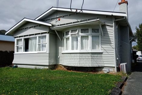 Photo of property in 8a Heath Grove, Waiwhetu, Lower Hutt, 5010