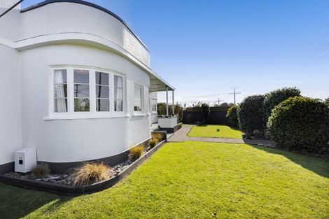 Photo of property in 32 Leicester Street, Patea, 4520