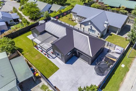 Photo of property in 65 Centennial Avenue, Arrowtown, 9302