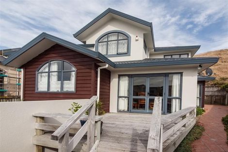 Photo of property in 65 Amesbury Drive, Churton Park, Wellington, 6037