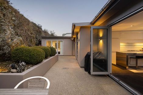 Photo of property in 74 Panorama Terrace, Queenstown, 9300