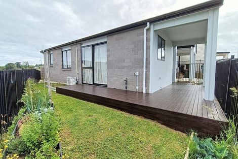 Photo of property in 4a Cronshaw Road, Karaka, Papakura, 2113