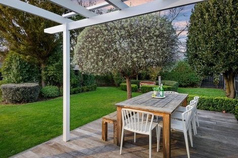 Photo of property in 4 Kenwyn Avenue, St Albans, Christchurch, 8052