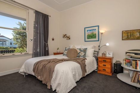 Photo of property in 52 Romilly Street, Westport, 7825