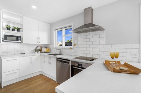 Photo of property in 25 Vardon Crescent, Shirley, Christchurch, 8061