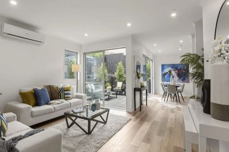 Photo of property in 40 Greenfinch Road, Hobsonville, Auckland, 0616