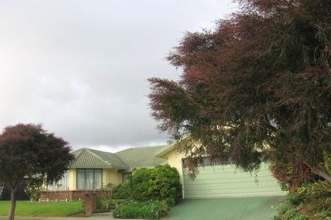 Photo of property in 30 Caroline Crescent, Highbury, Palmerston North, 4412