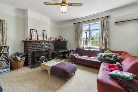 Photo of property in 49 Kirk Street, Otaki, 5512