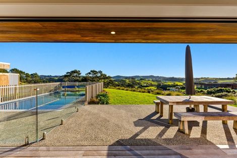 Photo of property in 94 Amreins Road, Waitakere, Henderson, 0782