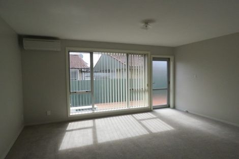 Photo of property in 2/28 Mona Vale Avenue, Riccarton, Christchurch, 8011
