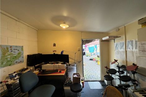 Photo of property in 56 Heath Street, St Andrews, Hamilton, 3200