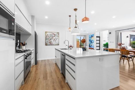 Photo of property in 45 Pohutukawa Parade, Riverhead, 0820