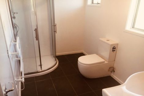 Photo of property in 11 Tempo Place, Torbay, Auckland, 0630
