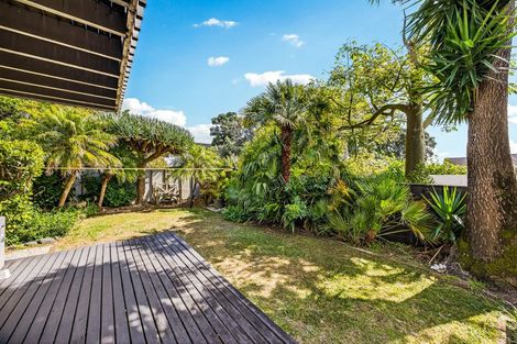 Photo of property in 1/13 Muritai Road, Milford, Auckland, 0620