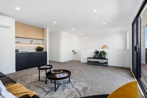 Photo of property in 183 Te Oneroa Way, Long Bay, Auckland, 0630