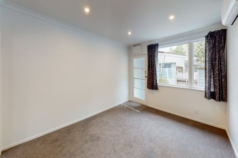 Photo of property in 5 Ranelagh Terrace, Karori, Wellington, 6012