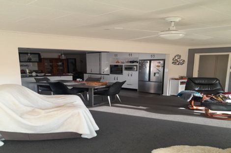 Photo of property in 17 Lord Auckland Road, Wakefield, 7025