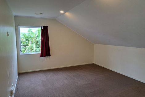 Photo of property in 61 Gloria Avenue, Te Atatu Peninsula, Auckland, 0610