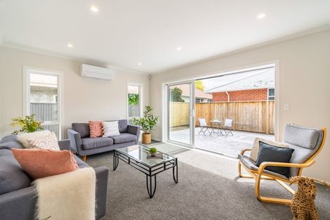 Photo of property in 11a Hall Grove, Ebdentown, Upper Hutt, 5018