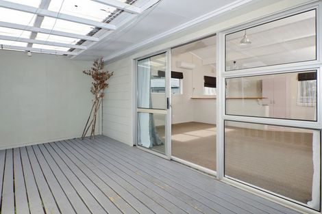 Photo of property in 14 Raumati Terrace, Khandallah, Wellington, 6035