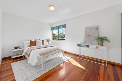 Photo of property in 33 Bryndwr Road, Fendalton, Christchurch, 8052