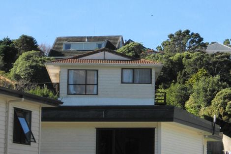 Photo of property in 162 Newlands Road, Newlands, Wellington, 6037