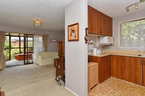 Photo of property in 6 Florance Place, Parklands, Christchurch, 8083
