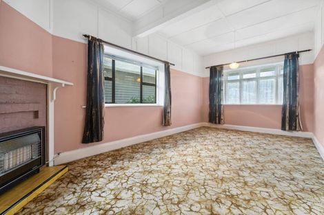 Photo of property in 68 Derwent Street, Island Bay, Wellington, 6023