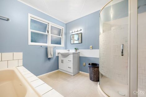 Photo of property in 41 Logie Street, Stokes Valley, Lower Hutt, 5019