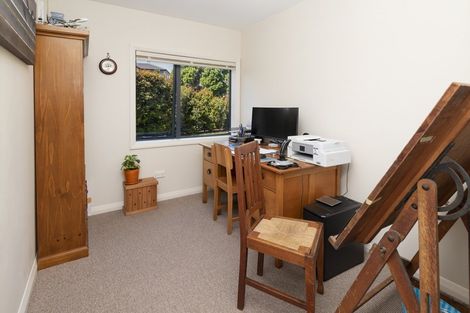 Photo of property in 8 Gulf Crest, Bucklands Beach, Auckland, 2012