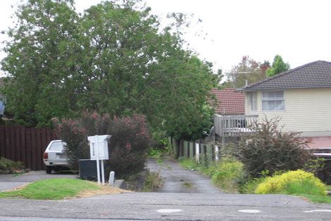 Photo of property in 2/4173a Great North Road, Glen Eden, Auckland, 0602
