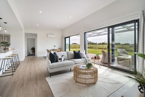 Photo of property in 1121 Parewanui Road, Parewanui, Bulls, 4894