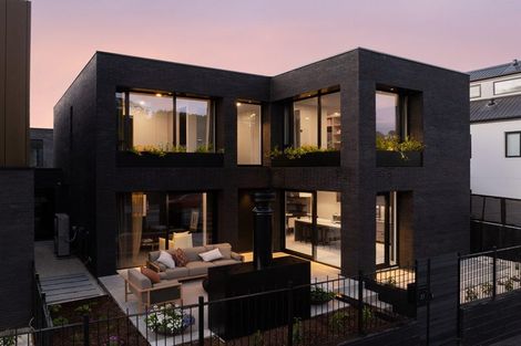 Photo of property in 27 Carlton Mill Road, Merivale, Christchurch, 8014