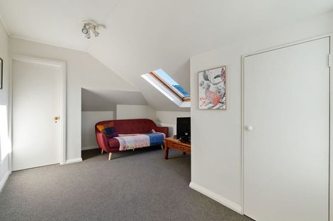 Photo of property in 49 Upper Watt Street, Wadestown, Wellington, 6012