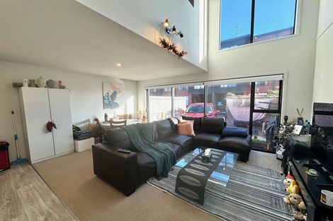 Photo of property in 17 Owens Place, Mount Maunganui, 3116