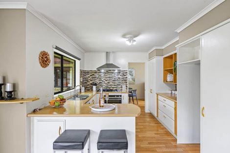 Photo of property in 19 Reybert Place, Massey, Auckland, 0614