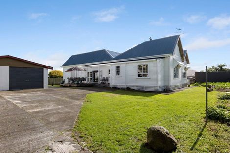 Photo of property in 12 Regan Street, Stratford, 4332