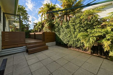 Photo of property in 14 Charles Road, Hannahs Bay, Rotorua, 3010